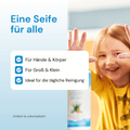 Kind wäscht sich mit milder Seife die Hände – geeignet für Hände und Körper
