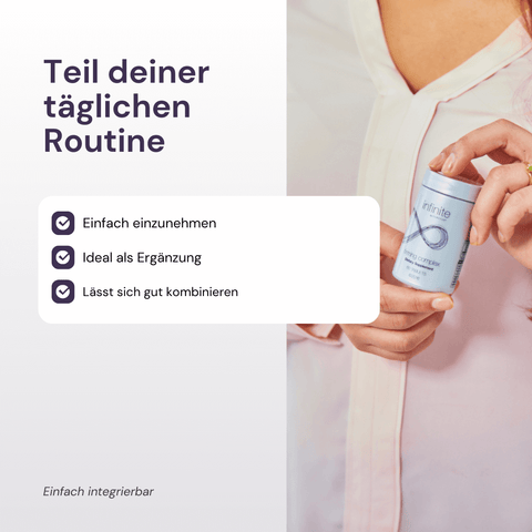 Forever Firming Complex - Frau zeigt Produkt + Bulletpoints
