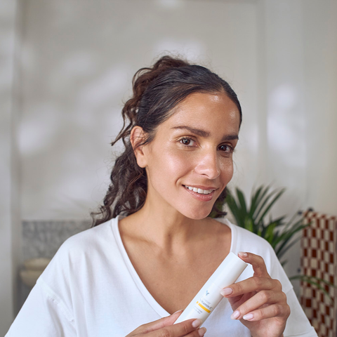 Forever Vitamin C™ Brightening Facial Milk